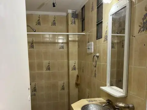 Depto Tipo Casa en Venta en Moron, $ 400.000
