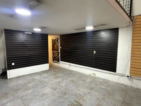 Local en Alquiler en Centro, $ 900.000