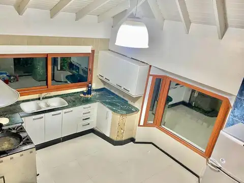 Casa en Alquiler de 3 dormitorios