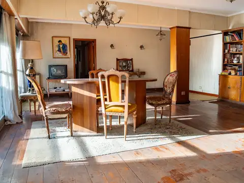 Departamento 4 ambientes con 2 baños