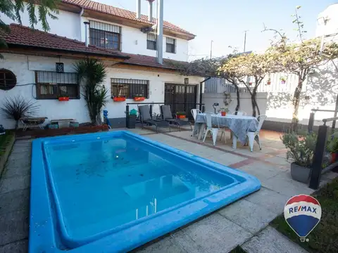 Casa 4 ambientes con 3 baños