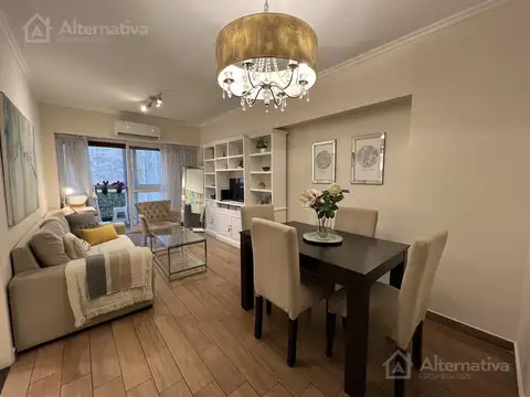 Ecuador  al 1400 entre Av Santa Fe y Arenales