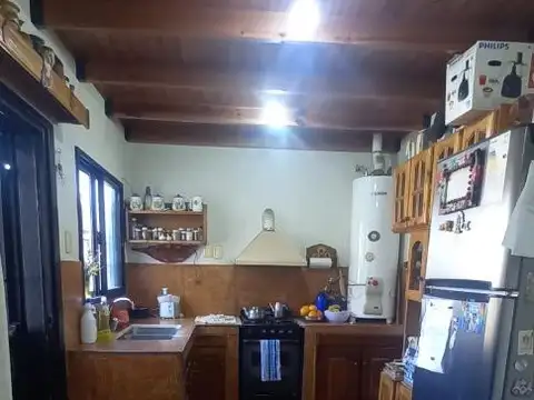 VENTA, APTO CREDITO - CASA C/ COCHERA, JARDIN - BALLESTER