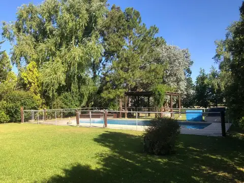 Boca Raton Casa sobre 2 lotes mas 2 lotes frente al golf