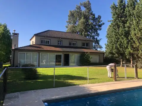 Boca Raton Casa sobre 2 lotes mas 2 lotes frente al golf