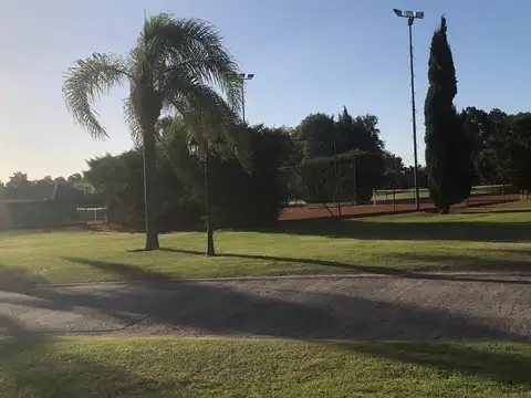 Boca Raton Casa sobre 2 lotes mas 2 lotes frente al golf