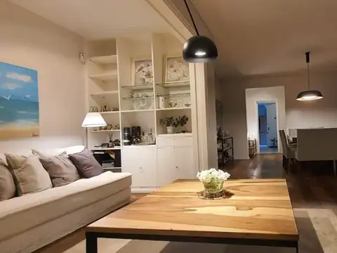 VENTA DE SEMIPISO 3AMB + DEP CON BALCÓN - RECOLETA