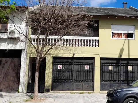 Joaquin V. Gonzalez 1740 , Piso PB