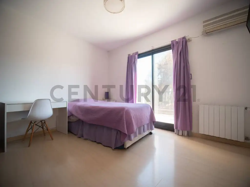 Casa en Venta - Fincas de Iraola I