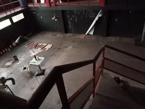 Local en Venta 45 años