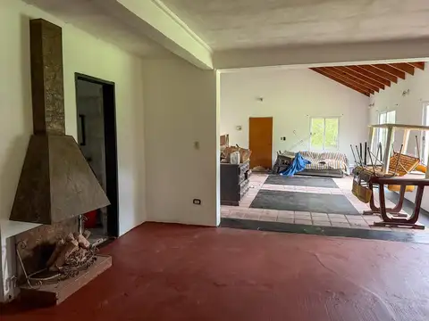 Casa 2 ambientes con 2 baños