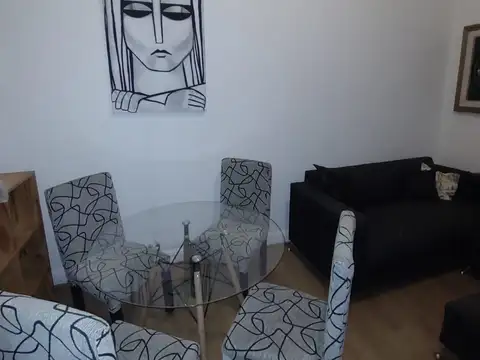 Departamento en Alquiler en San Telmo, $ 800.000