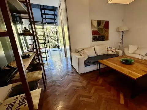 Depto Tipo Casa en Venta de 3 ambientes
