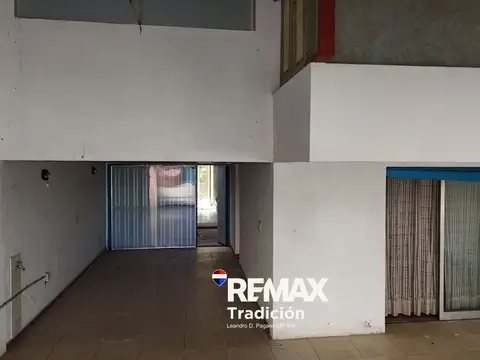 Casa 5 dorm. en venta – Resistencia – Patio amplio