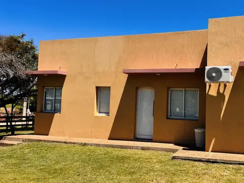 Complejo Turístico con piscina Barrio Artalaz