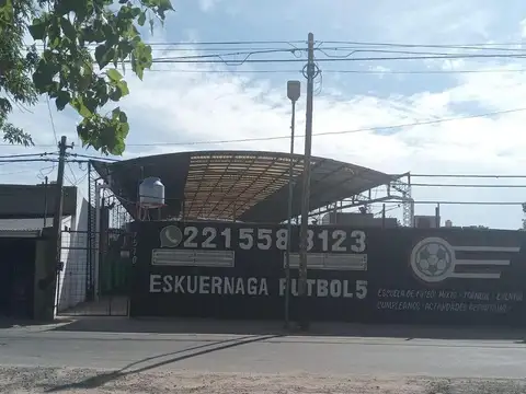 Alquiler de galpón/predio deportivo