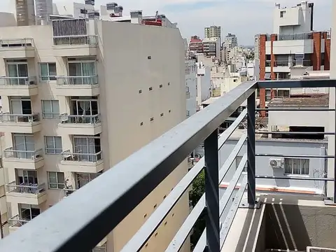 Avenida Juan Bautista Alberdi 800