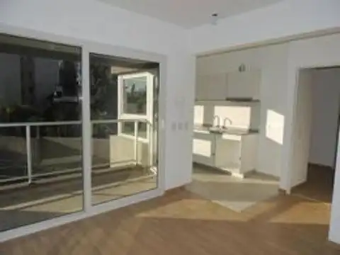 EXCELENTE DEPTO DOS AMBIENTES EN EL EDIFICIO ALTOS DE BALLES