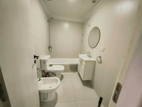 ALQUILER  MONOAMBIENTE EN VILLA SANTA RITA  CON  BALCÓN