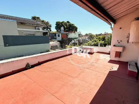 PH en venta en Hurlingham - PB al frente - 2 dormitorios más gran play indep