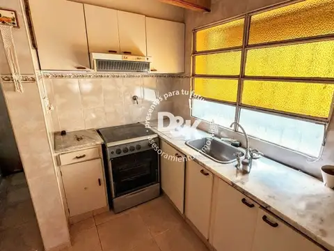 Depto Tipo Casa en Venta con 1 cocheras