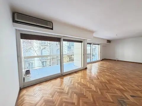 Departamento en Alquiler de 4 ambientes