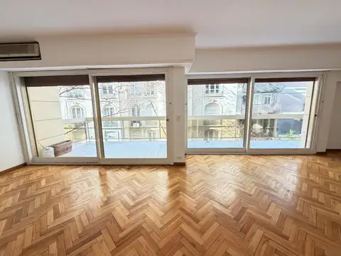 Parera 90 , Piso 3