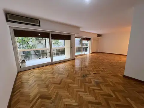 Departamento en Alquiler de 3 dormitorios