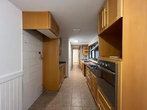 Departamento 4 ambientes con 2 baños