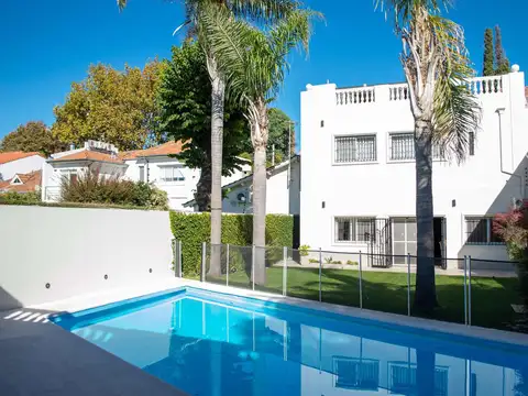 Casa en venta Vicente López con Pileta Quincho