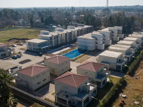 Casa en Venta en La Lonja, USD 180.000