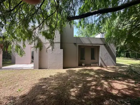 VENTA CASA 4 AMBIENTES SANTA BRIGIDA LOS CARDALES