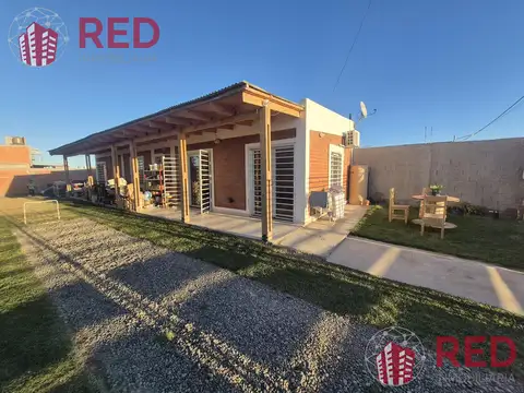 Vende Casa en Barrio Procrear de Centenario