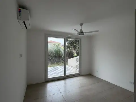 Departamento en Alquiler con 1 cocheras