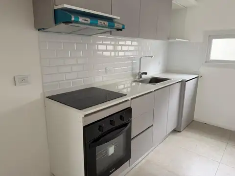 Departamento en Alquiler en Saravi Village, USD 1.000