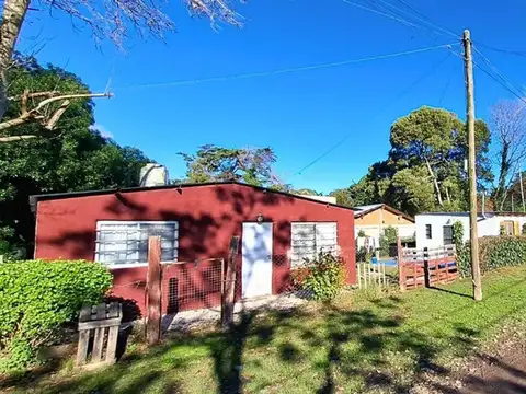 Casa 3 ambientes con 2 baños