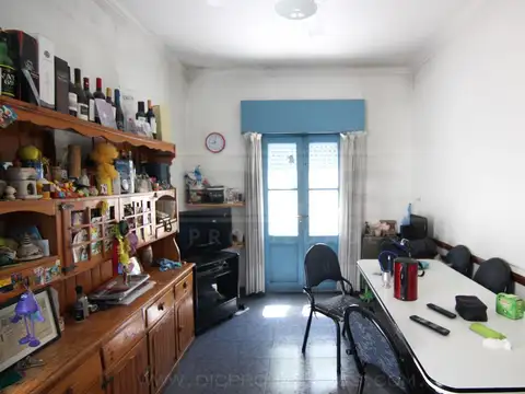 Carlos Tejedor al 2100 entre Malaver y Virrey Olaguer y Feliu