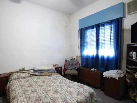 Depto Tipo Casa 7 ambientes con 2 baños