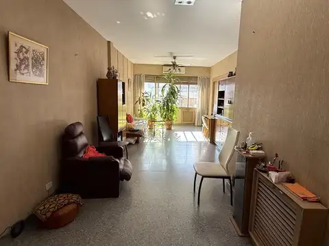 Departamento en Venta en Parque Centenario, USD 185.000