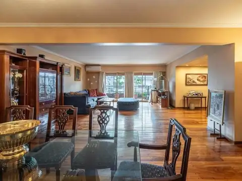 Departamento en Venta de 6 ambientes