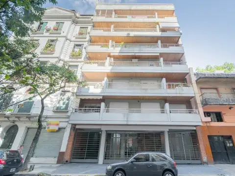 Tacuarí 1300, Piso 4