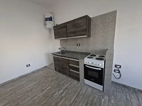 Casa en Alquiler con 1 cochera