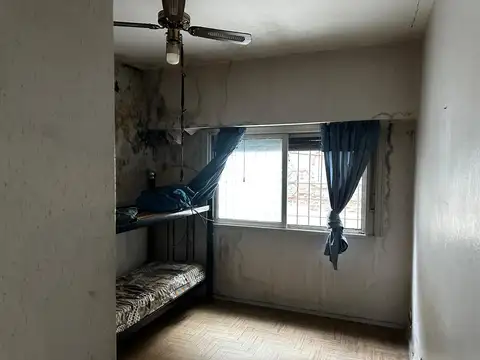 OPORTUNIDAD EN MARTÍNEZ · CASA   GALPÓN · CERCA DE UNICENTER