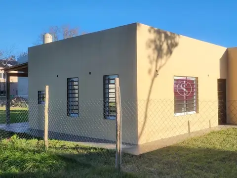 Casa en Alquiler 3 AMB, Barrio abierto Matheu, Escobar 100