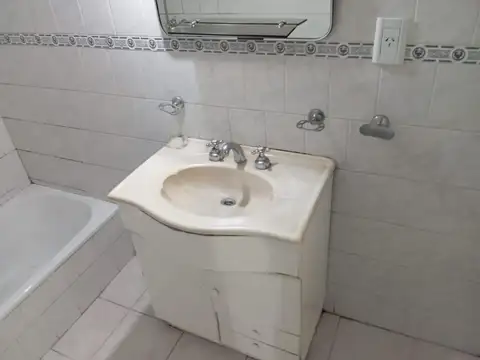 Departamento 3 ambientes con 1 baño