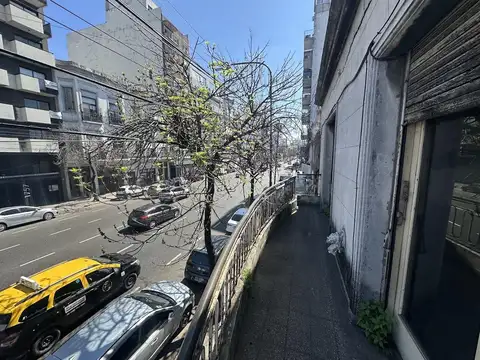 Av. Entre Ríos al 1700