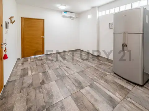 bonpland 2000, Piso 7