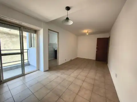 VENTA DEPTO 1 DORMITORIO ECHESORTU - SAN JUAN Y CAFFERATA