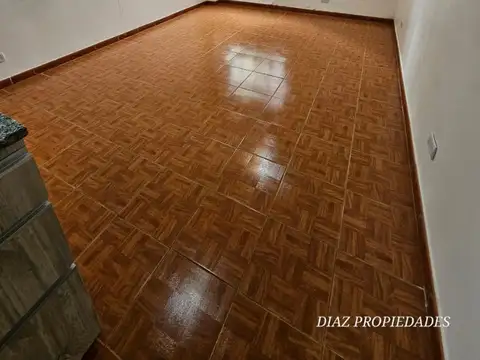 Presidente José Evaristo Uriburu 600, Piso 7