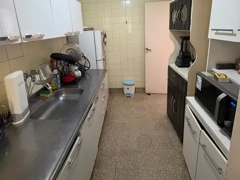 Departamento 4 ambientes con 2 baños